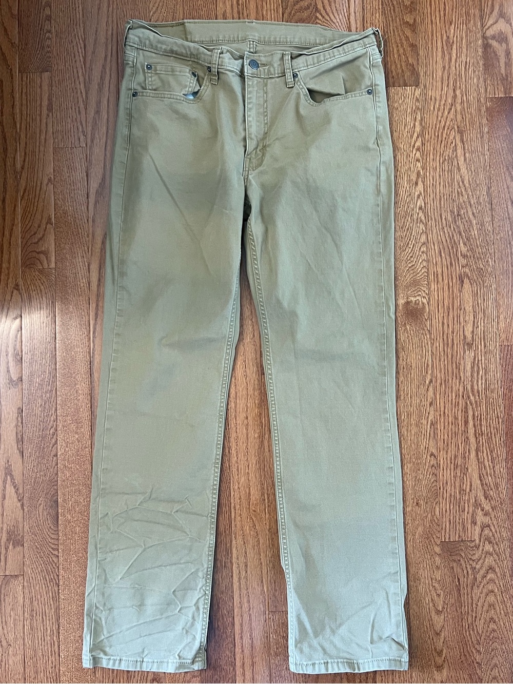 Levi's 514 Straight Khaki Pants